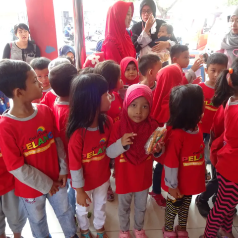 Calistung Pelangi Berkunjung ke Pemadam Kebakaran 1 Calistung Pelangi Berkunjung ke Pemadam Kebakaran 1